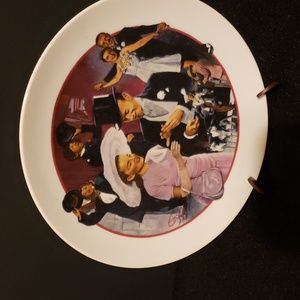 Vintage Avon  Hollywood Easter Parade Plate